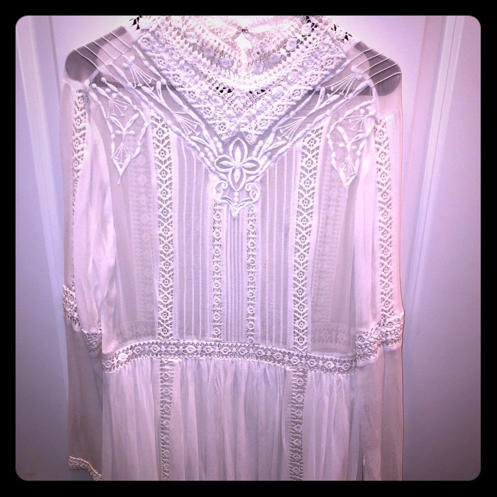 White Lace Dress - Picture 2 of 4